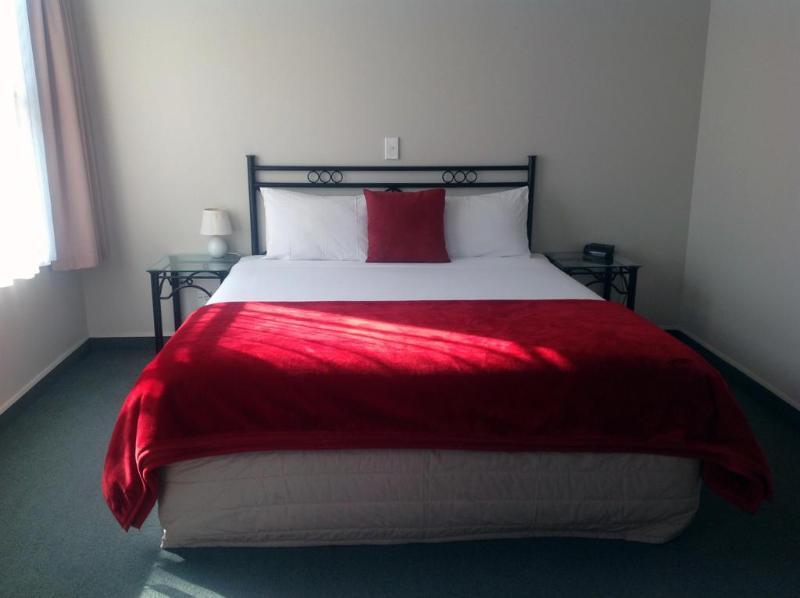 Durham Court Motor Inn Tauranga Bagian luar foto