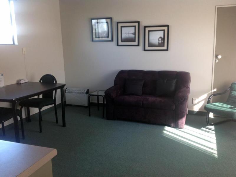 Durham Court Motor Inn Tauranga Bagian luar foto